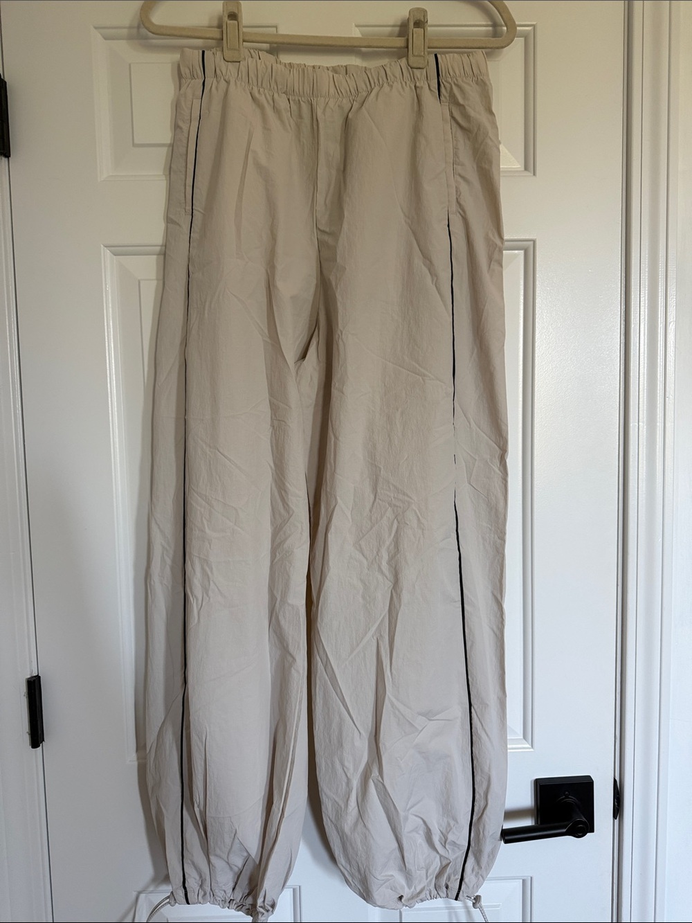 Gilly Hicks Women's Beige Track Joggers with Elastic Cuffs